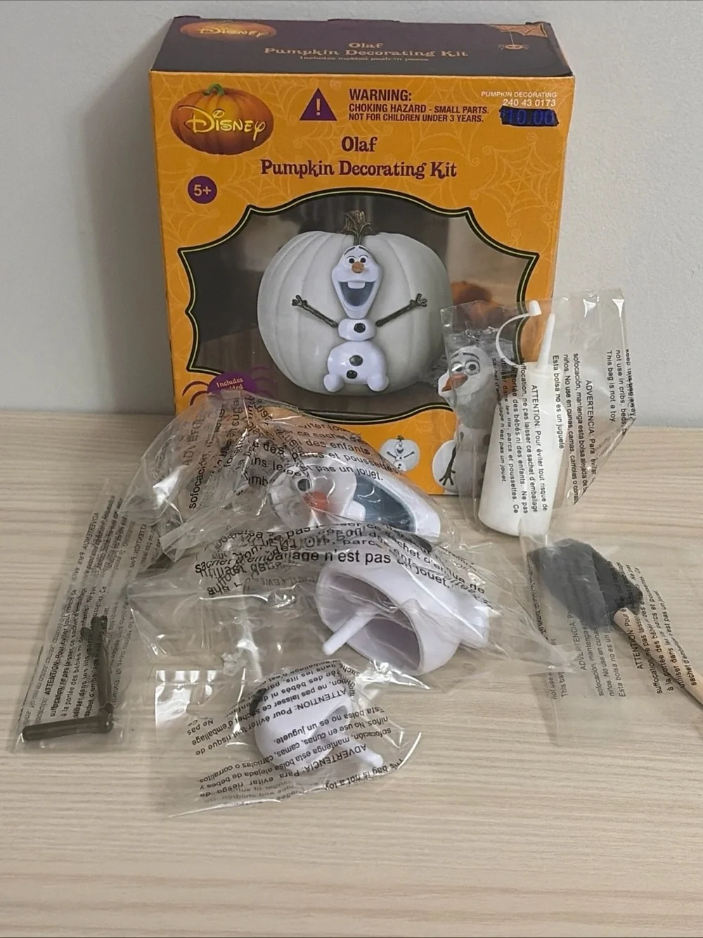 Disney New! Olaf Pumpkin Decorating Kit - Orange & White